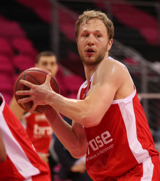 有力争夺者 有力争夺者